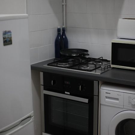 Oyo New City Lodge ลอนดอน ภายนอก รูปภาพ