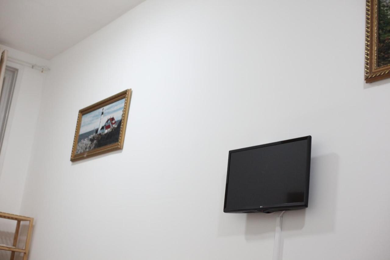 Oyo New City Lodge ลอนดอน ภายนอก รูปภาพ